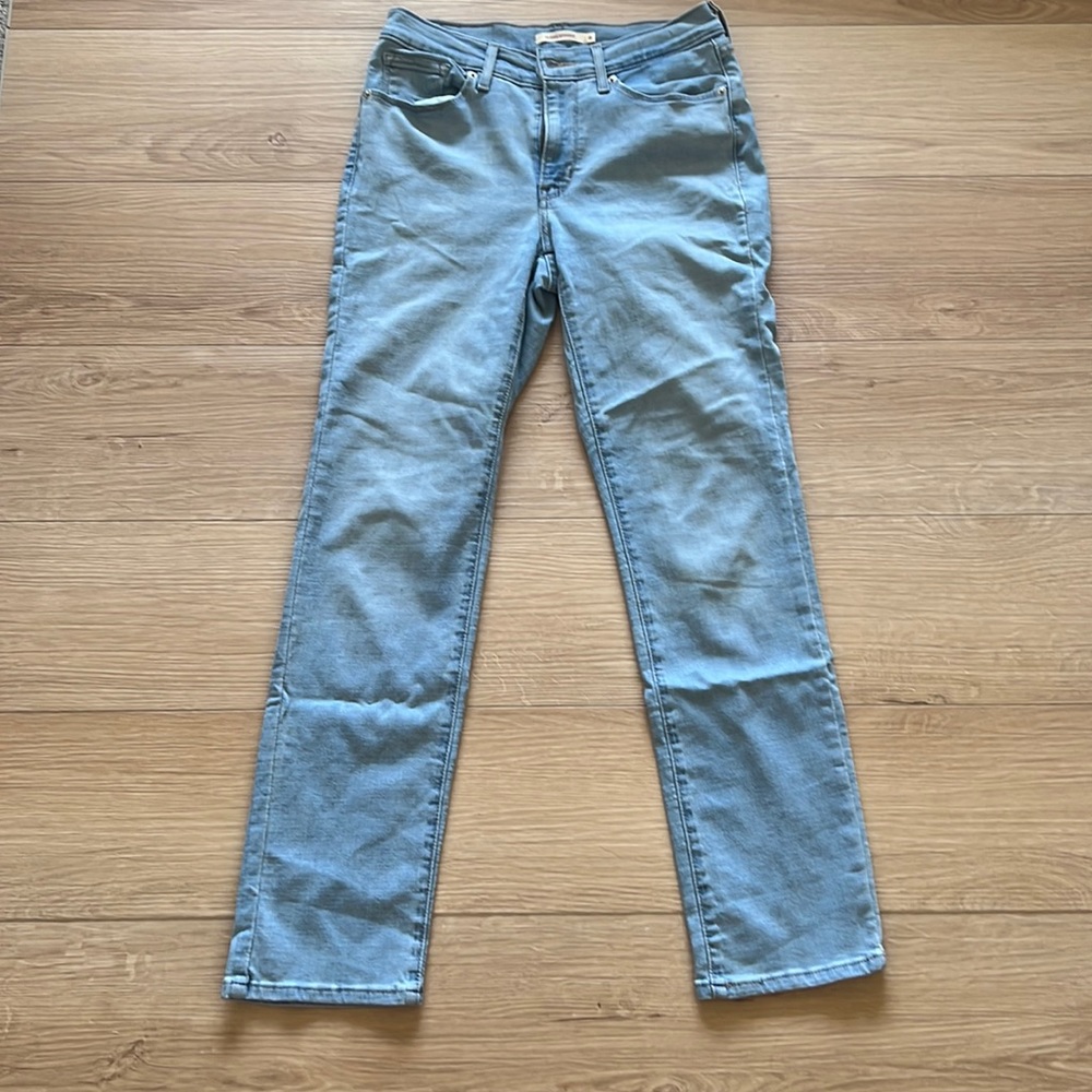 Levi's Jean Mid-rise light washed